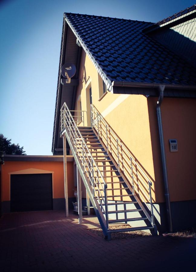 Gaestehaus Burgblick Neustadt-Glewe Extérieur photo