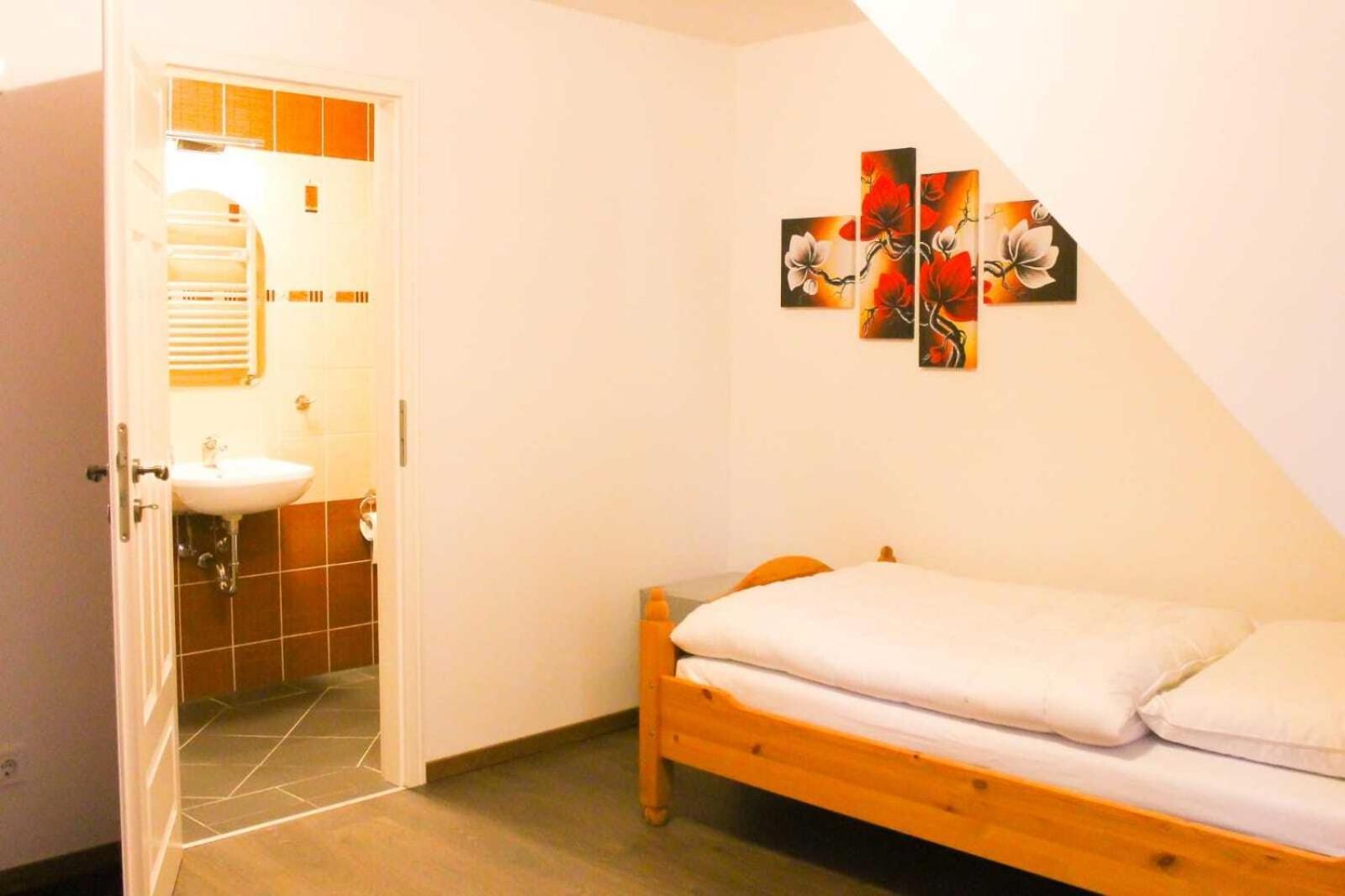 Gaestehaus Burgblick Neustadt-Glewe Chambre photo